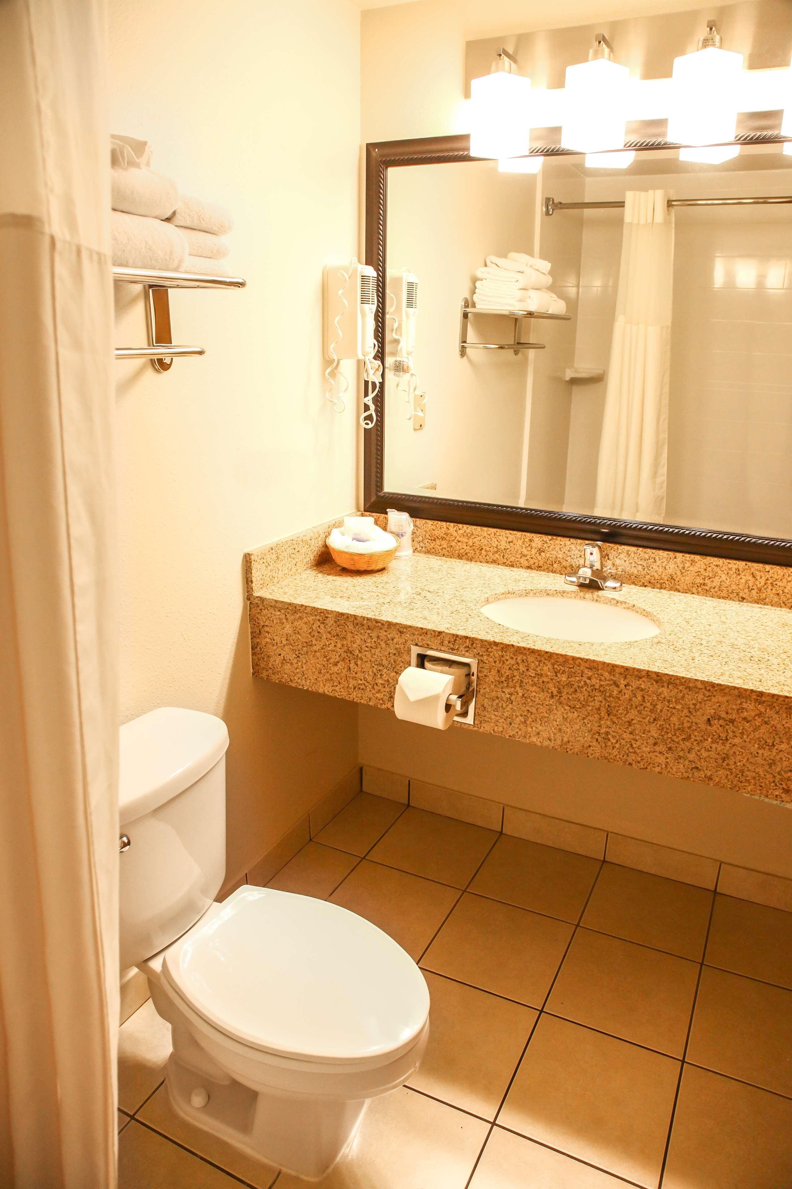 Best Western Hermiston Inn Экстерьер фото
